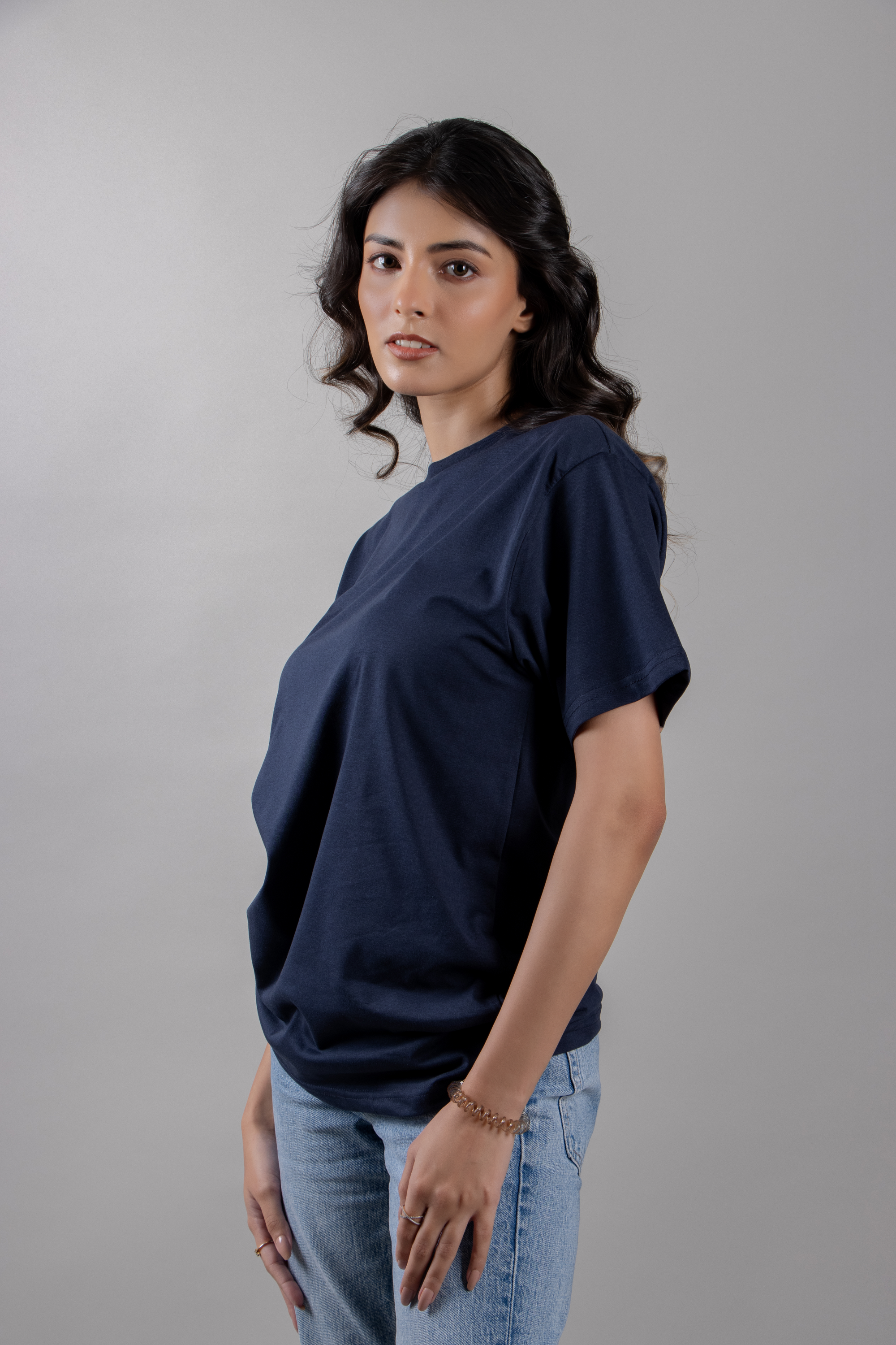 T-Shirt \\ 1 (Navy)